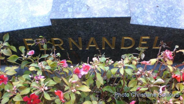 La tombe de Fernandel au cimetière de Passy à Paris