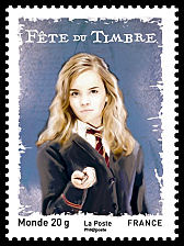 Hermione, amie d'Harry Potter
   Timbre dentelé issu du carnet